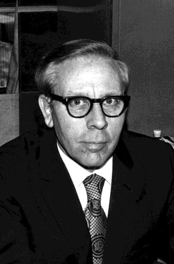 LOWELL ALLEN.png